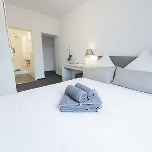 3* Estalagem Berolina Haus